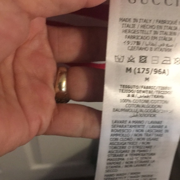 Gucci Top unisex new size medium oversized fits ladies large to x large. - Picture 8 of 9